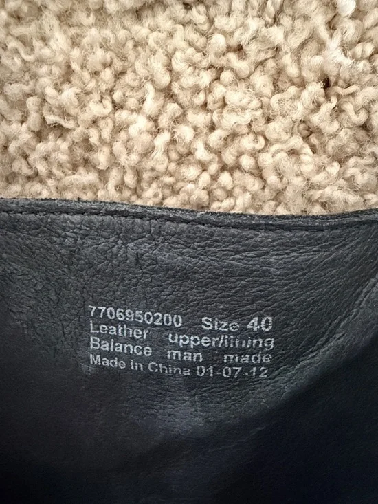 Dansko Black Leather Lace-Up Heeled Boots - Picture 2 of 6